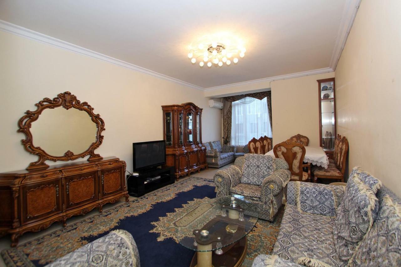 Апартаменты Emili в Ереване Экстерьер фото
